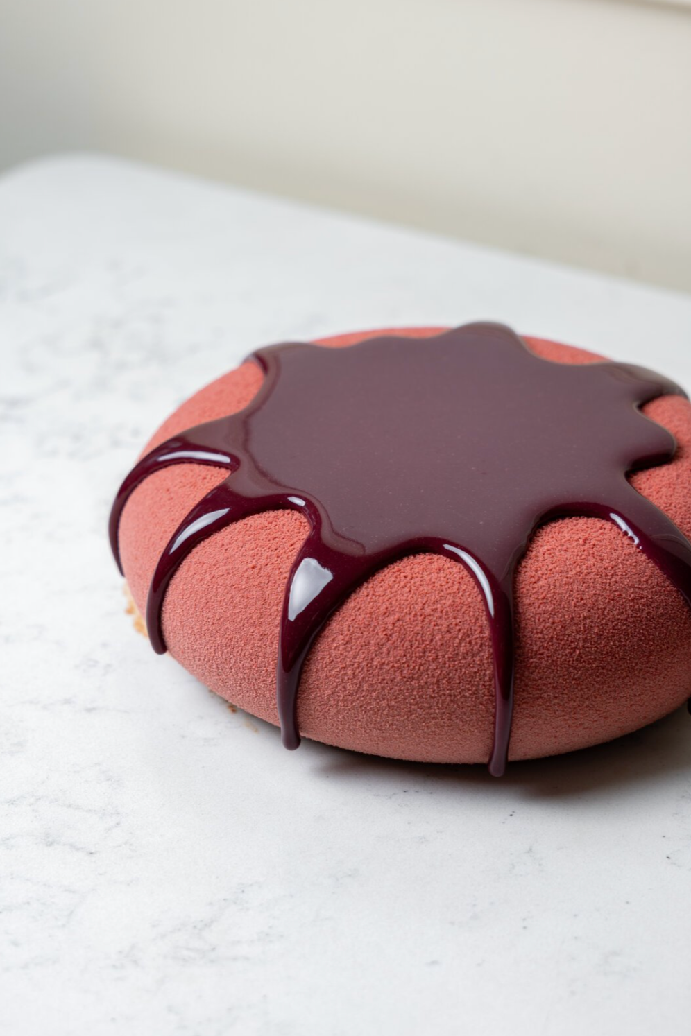 Baie de genévrier, griotte, chocolat noir