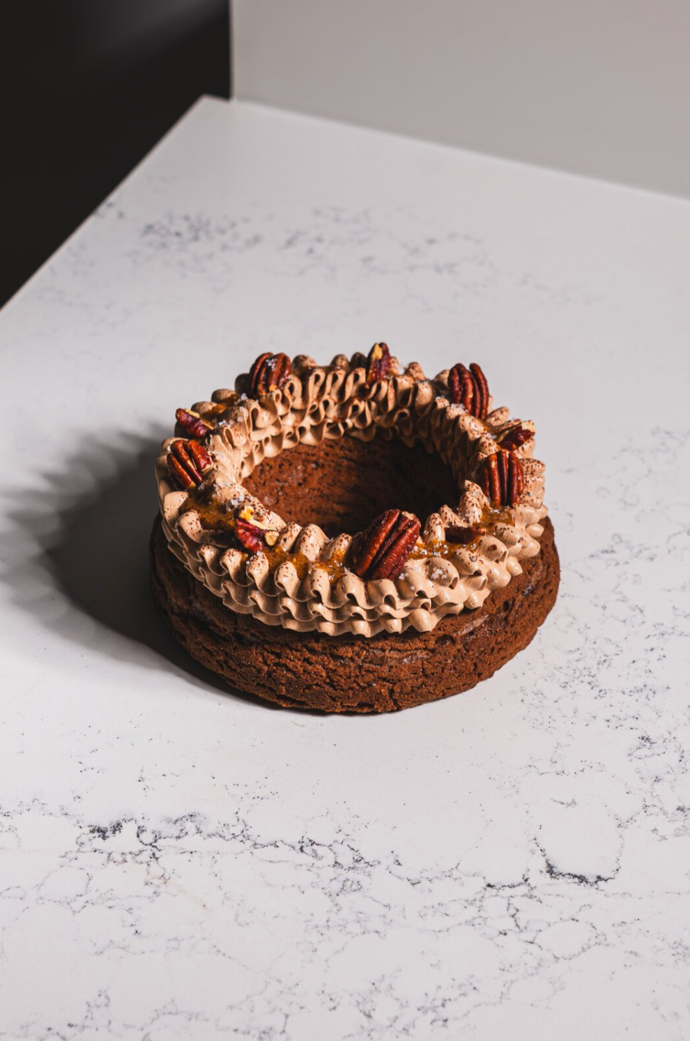 Paris-Brest, pacane, chocolat au lait
